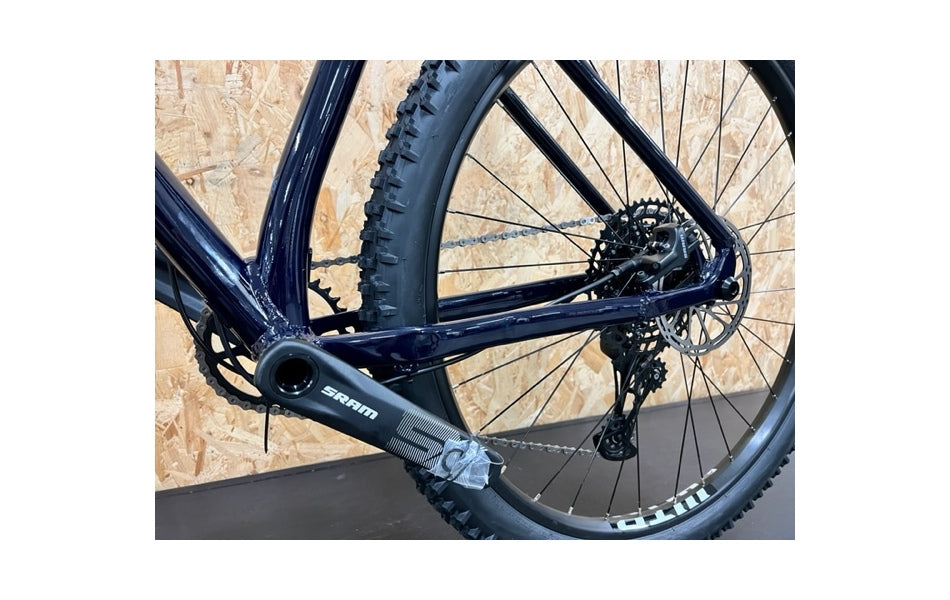 On-One Scandal SRAM SX Aluminium Mountain Bike / Medium / Blue Abyss