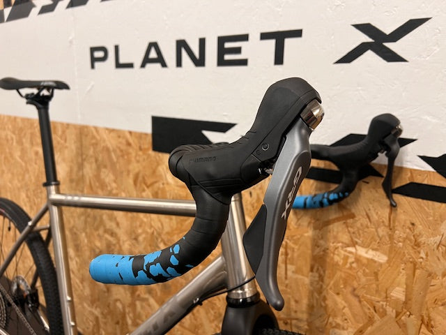 Planet X Tempest Shimano GRX RX810 Titanium Gravel Bike / XL / Token G23AR Prime Wheelset