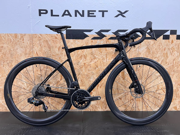Planet X Pro Carbon SRAM Force AXS Carbon Road Bike / Medium / Black / Selcof 45 Carbon Wheels